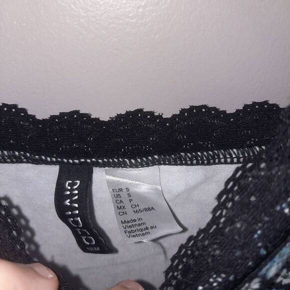 Divided Floral Slip Dress - Picture 4 of 4